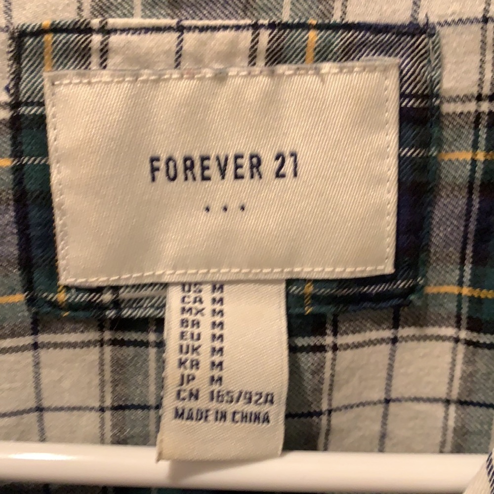 Flannel - Picture 4 of 4